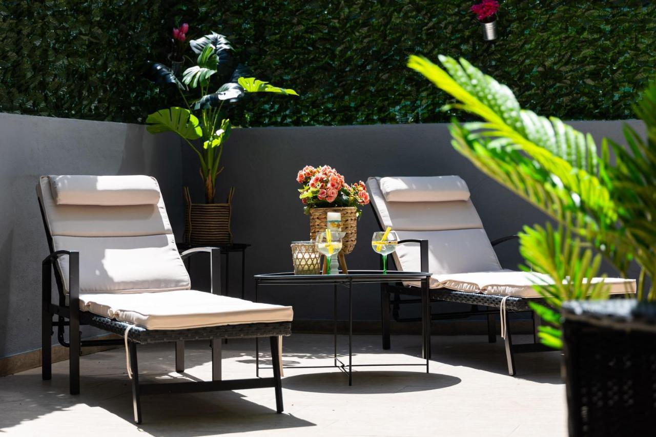 Oasis Luxury With Terrarce And Jacuzzi Leilighet *